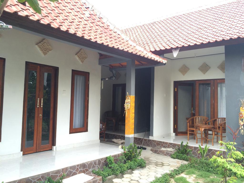 Linggy Homestay Nusa Lembongan  Exterior photo