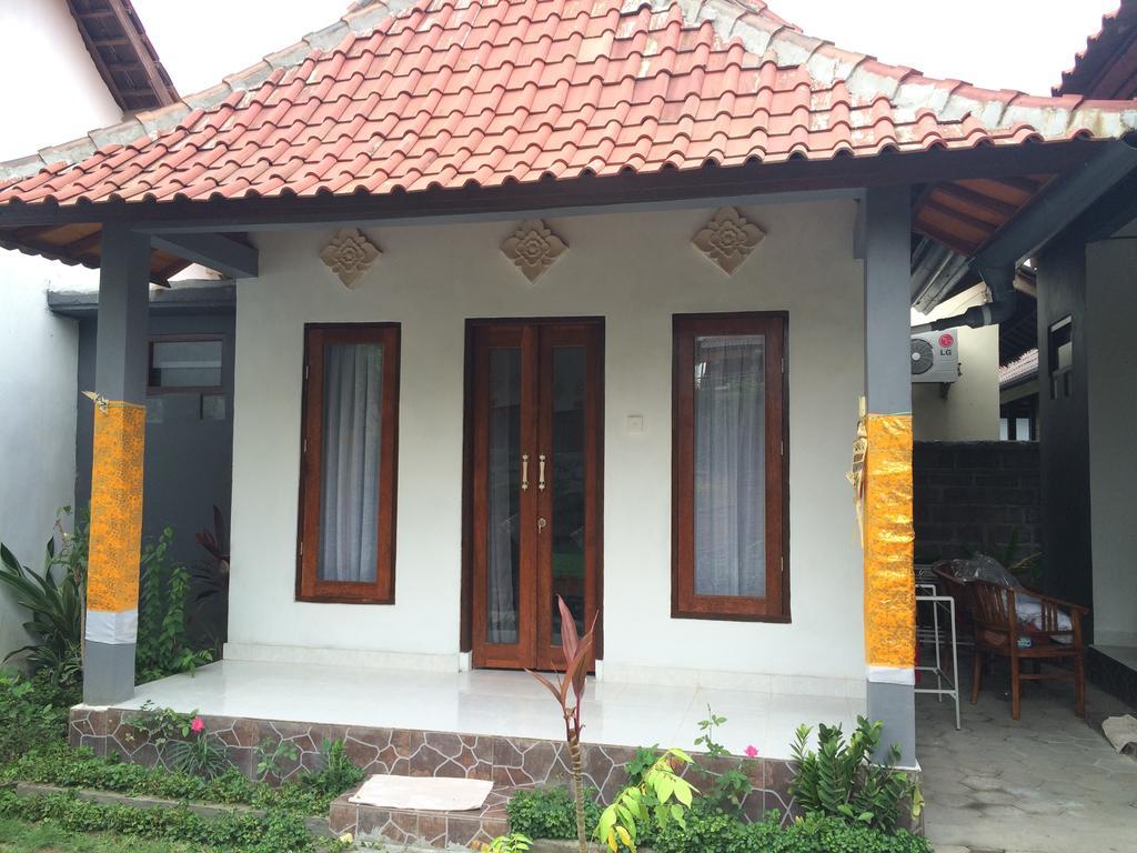 Linggy Homestay Nusa Lembongan  Exterior photo